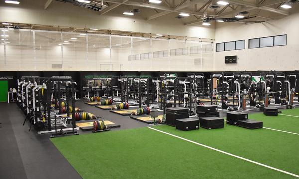 hyslop sports center weight room