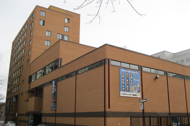 universite quebec montreal sports centre athletisme track field