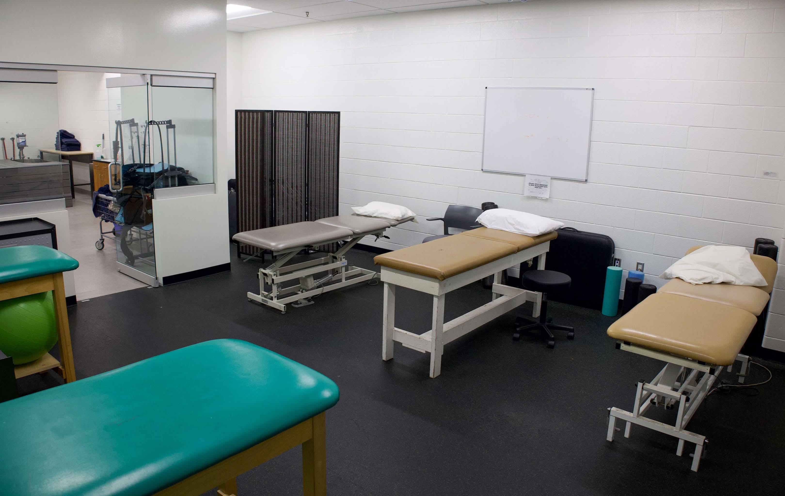 Merlis Belsher Place Recovery Room