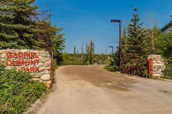 Gabriel Dumont Park Running Trails
