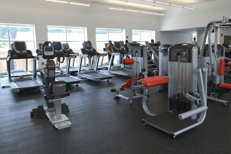 university-of-virginia-college-at-wise_winston-r-ely-health-and-wellness-center_fitness-centre_facility