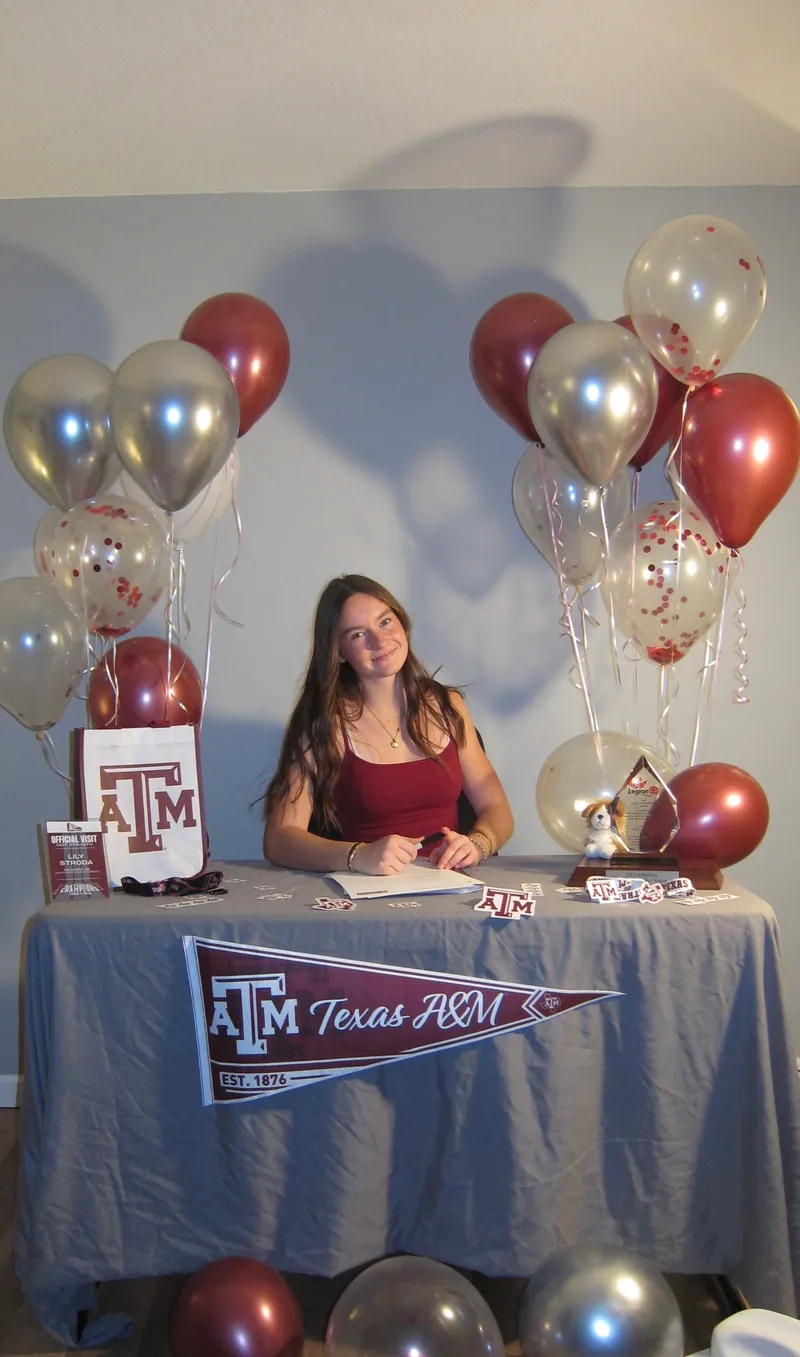 Lily Stroda signing with Texas A&M